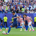 Con poco, Mbappé metió a Francia en Cuartos