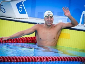 Diaz-y-Otaiza-oro-y-plata-en-100-mariposa-en.jpg