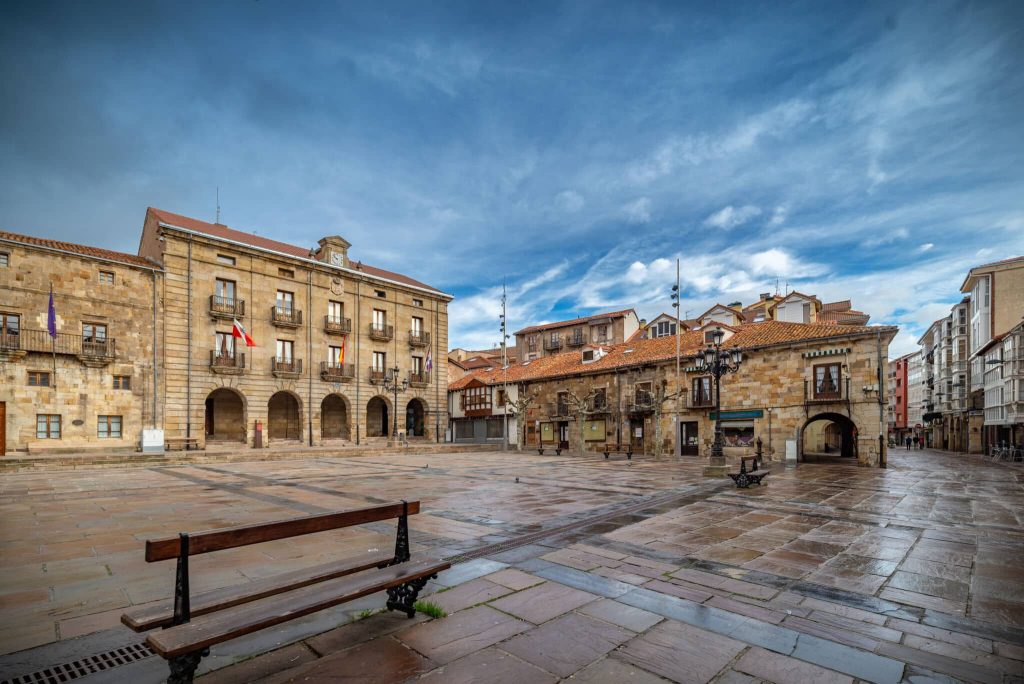 Este-verano-tapate-los-pueblos-mas-frescos-de-Espana-segun.jpeg