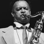 Falleció Plas Johnson, el saxofonista que convirtió el tema de ‘La Pantera Rosa’ en un clásico