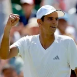 Jódar remonta a Carreño y avanza en Wimbledon
