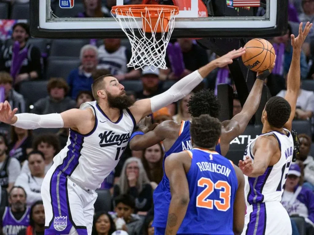 Jonas-Valanciunas-pone-rumbo-a-Lituania.jpg