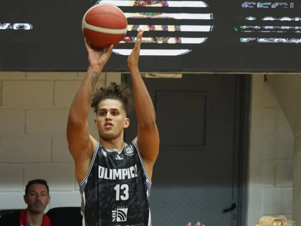 Jose-Ascanio-reforzara-a-Astros-de-Jalisco-en-el-baloncesto.png