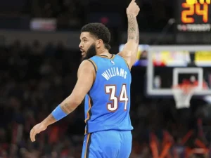 Kenrich-Williams-extiende-con-los-Thunder-de-Oklahoma.jpg