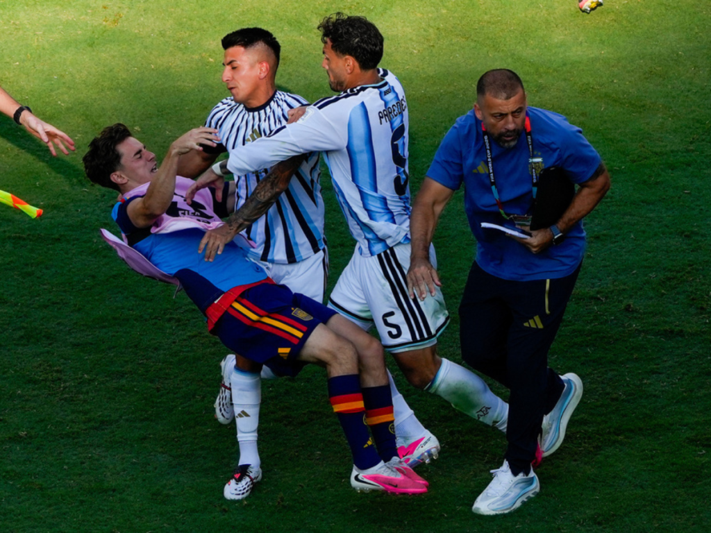 La-FIFA-abrira-investigacion-contra-Argentina.png