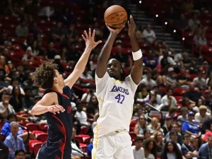 Lakers-firman-a-Arthur-Kaluma-con-un-contrato-two-way.jpg