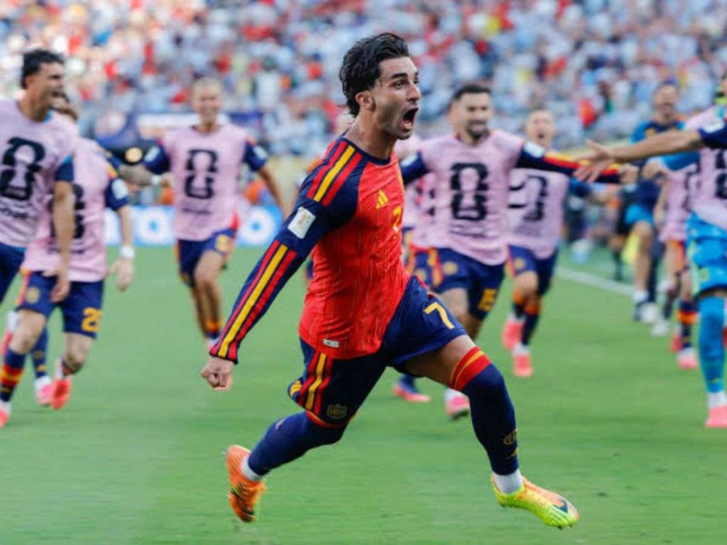 Luis-de-la-Fuente-respalda-a-Ferran-Torres-de-las.jpg