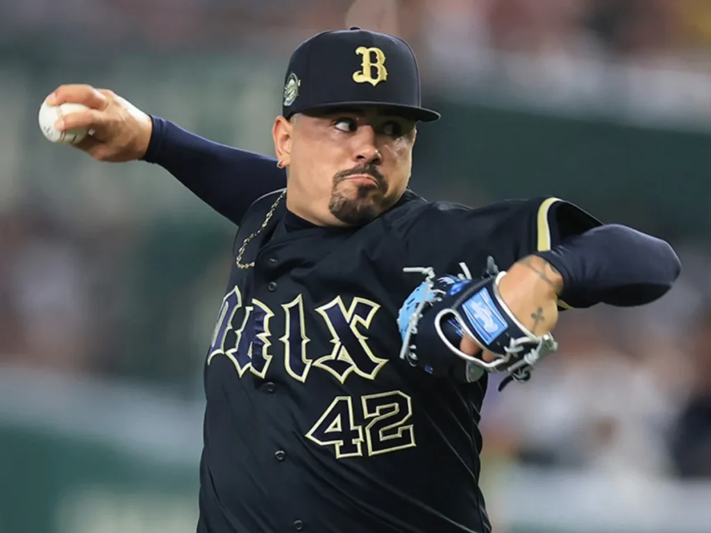 Machado-y-Quijada-presentes-en-el-inicio-de-la-Serie.png