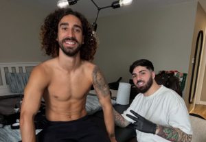 Marc-Cucurella-cumple-su-promesa-al-tatuarse-a-Luis-de.jpg