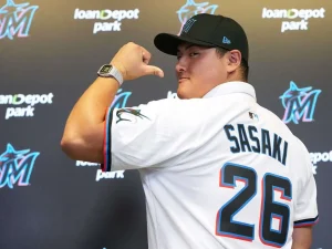 Marlins-presento-al-japones-Rintaro-Sasaki.jpg