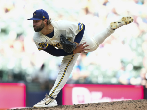 Milwaukee-designo-para-asignacion-a-Lance-McCullers-Jr.png