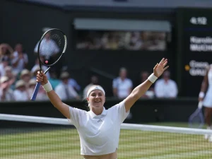 Muchova-enfrentara-a-su-compatriota-Noskova-en-la-final-de.png