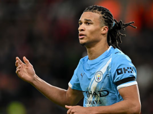 Nathan-Ake-sera-hombre-del-Fenerbahce-de-Turquia.png