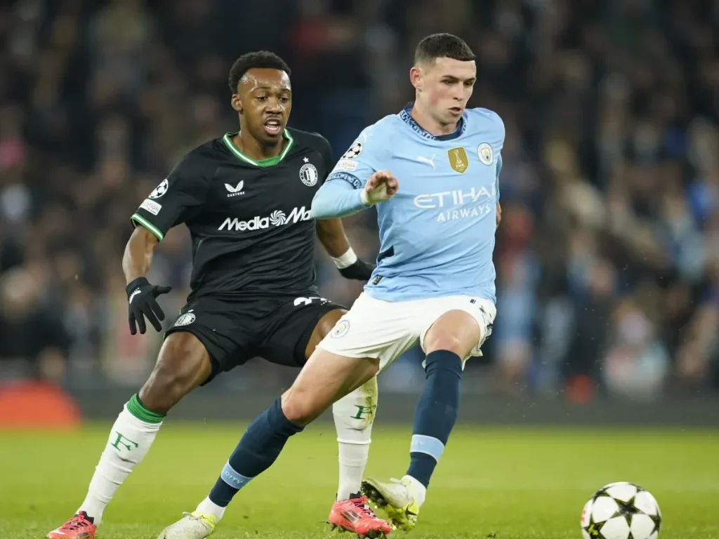 Phil-Foden-extiende-su-historia-con-el-Manchester-City.png