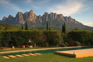 Piscinas-con-vistas-7-casas-rurales-donde-el-chapuzon-tiene.jpg