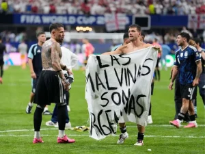 Reino-Unido-pide-a-FIFA-investigar-a-Argentina-por-bandera.jpg