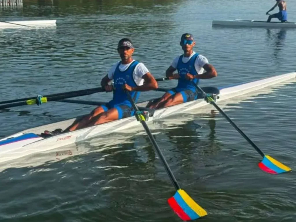 Remo-conquisto-primer-oro-y-plata-en-Santo-Domingo.jpg