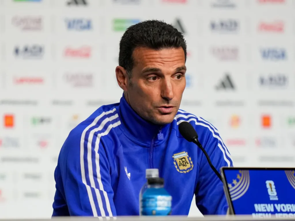 Scaloni-No-nos-ponemos-en-la-cabeza-que-es-una.png