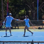 Tenis de campo cosechó bronce