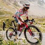 Tour de Francia: Carapaz es campeón de la montaña, vence y avanza