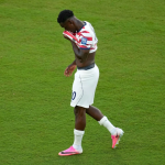 UEFA cataloga de incomprensible decisión de la FIFA sobre Balogun