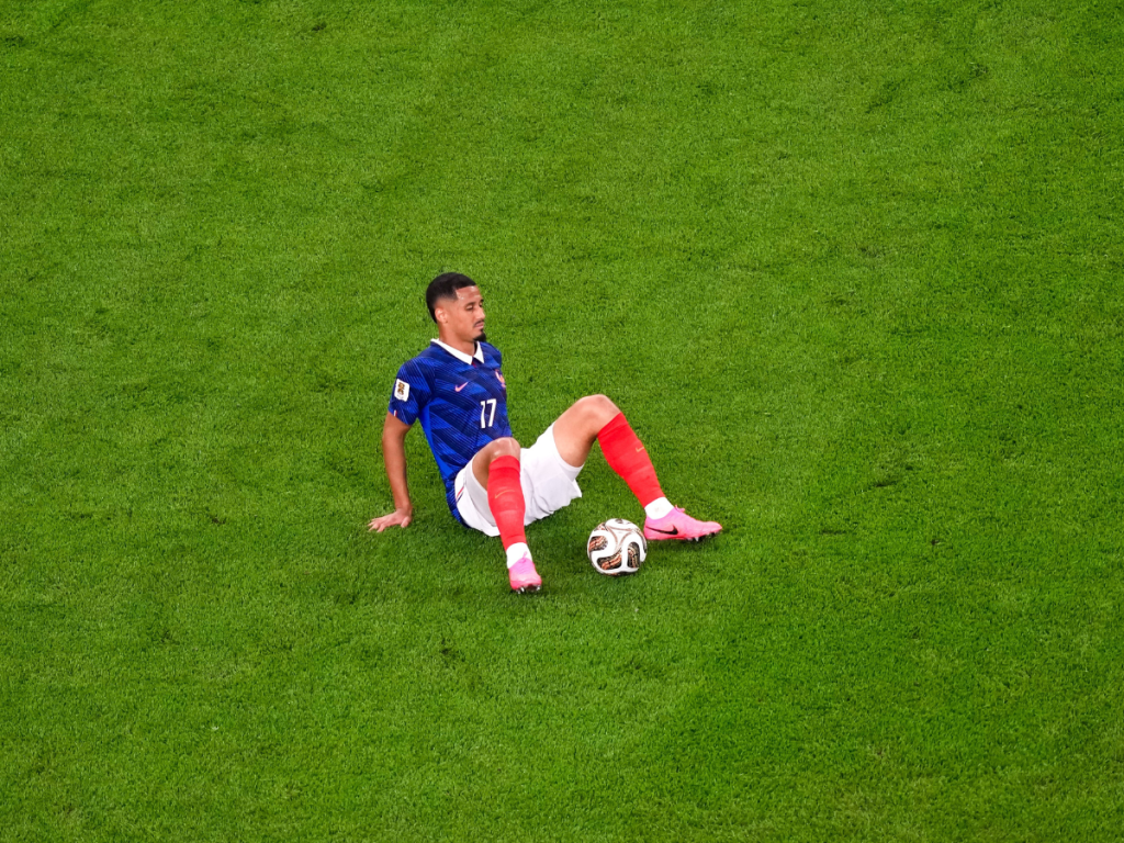 William-Saliba-no-pasara-por-quirofano-por-su-lesion.png