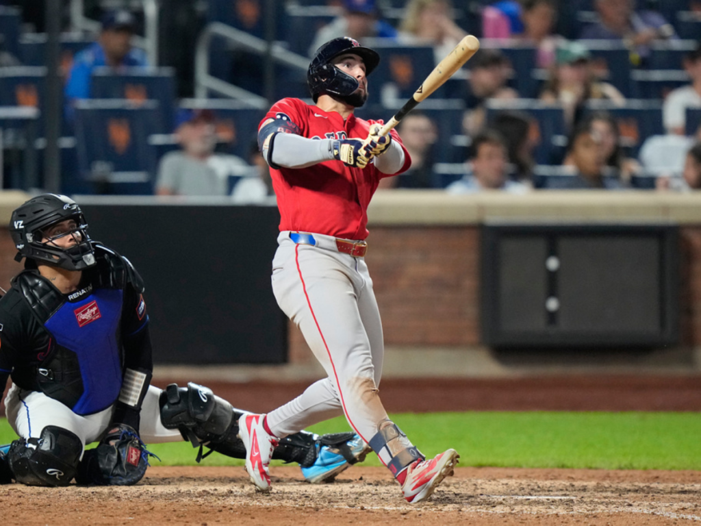 Wilyer-Abreu-sacude-cuadrangular-en-triunfo-de-Boston.png