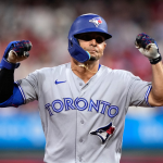 Andrés Giménez sigue sumando batazos clave para Toronto
