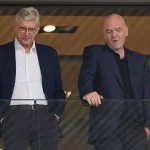 Arsene Wenger también se distancia de Infantino