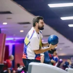 Bowling cerró con el oro de Monacelli