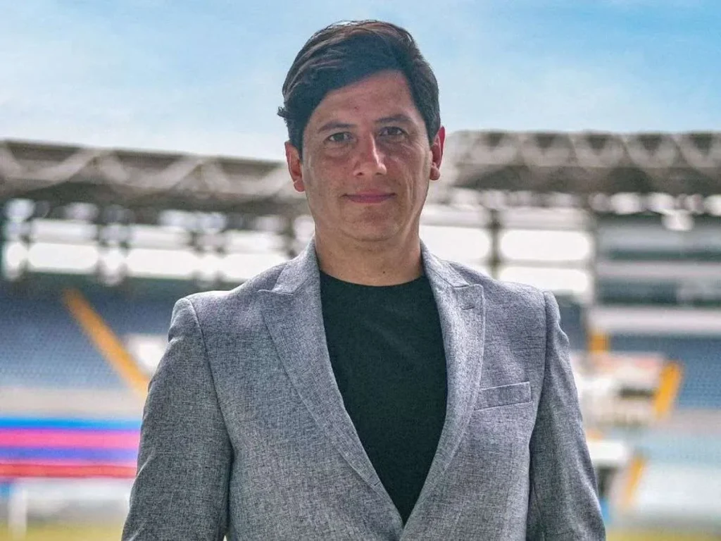 Claudio-Aguilera-deja-la-direccion-deportiva-del-Monagas-SC.jpg