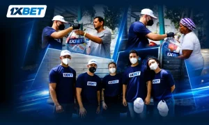 Como-1xBet-los-voluntarios-y-los-futbolistas-del-Caracas-Futbol.png