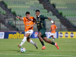 Dvo-La-Guaira-regreso-al-triunfo-y-hundio-mas-al.jpg