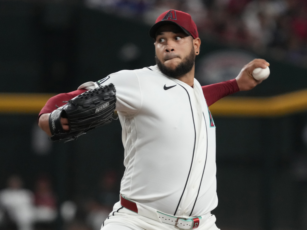 Eduardo-Rodriguez-contuvo-a-los-Dodgers-y-se-apunto-la.png