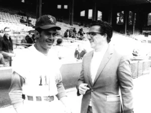 Luis-Aparicio-hubiera-sido-general-en-vez-de-bigleaguer-de.jpg