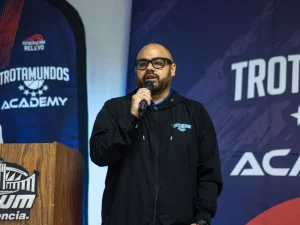 Trotamundos-Academy-presento-su-campamento-juvenil.jpg