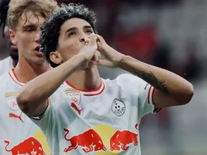 Yerwin-Sulbaran-brillo-en-su-debut-con-el-FC-Liefering.jpg